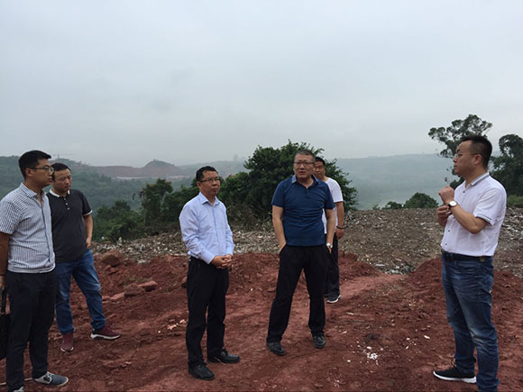 公司黨委書(shū)記、總經(jīng)理李?yuàn)^旭調(diào)研省外房地產(chǎn)開(kāi)發(fā)建設(shè)情況