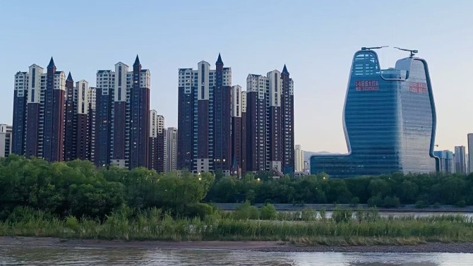 甘肅建總置業(yè)與光大集團(tuán)招商對(duì)接  共謀百酈灣商業(yè)發(fā)展新篇章